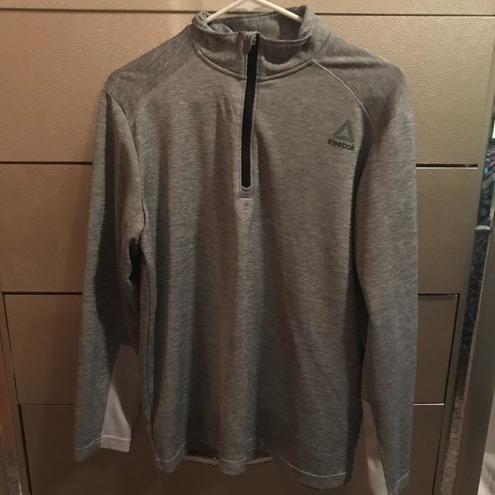 Half zip pullover